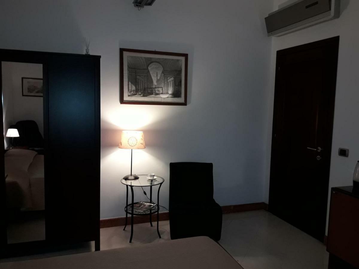 Guest Room Via Dei Passeri Cagliari Kültér fotó